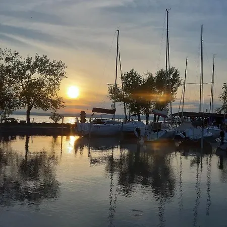 Portum Vendeghaz Siofok