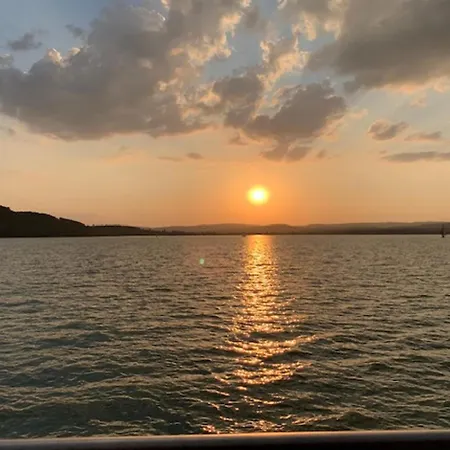 Portum Vendeghaz * Siofok