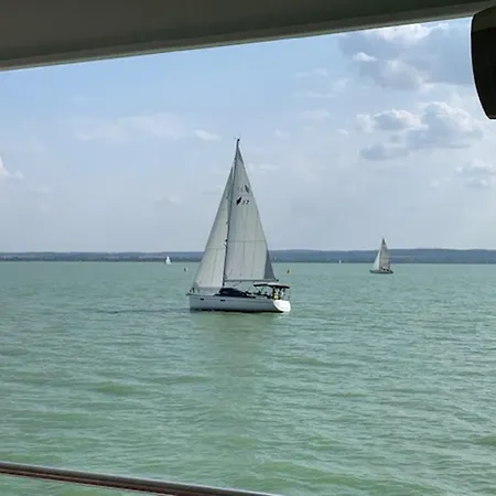 Portum Vendeghaz Apartment