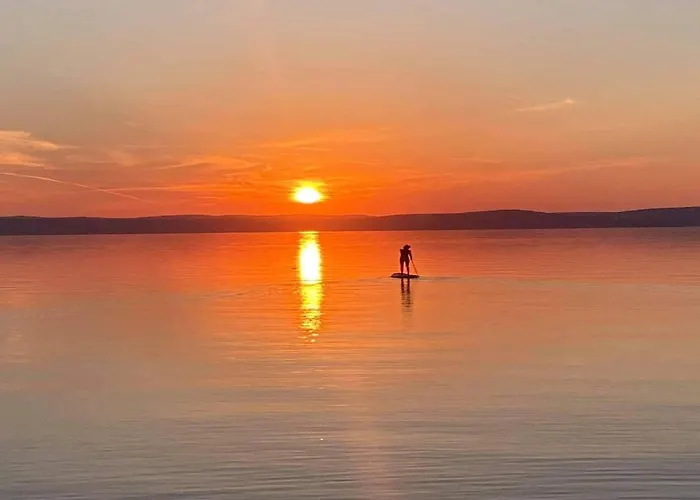 Portum Vendeghaz Апартаменты Шиофок